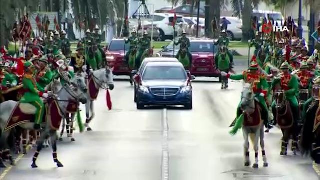 Cumhurbaşkanı Erdoğan'a Umman'da görkemli karşılama! F-16'lar havalandı, saraya girişte sultanlık süvarileri eşlik etti