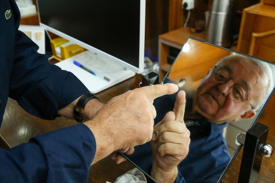 Yaklaşık 60 yıldır bu mesleği yapıyor! Şaşırtan gerçeği ehliyetini yenilemek için gittiğinde öğrendi 1