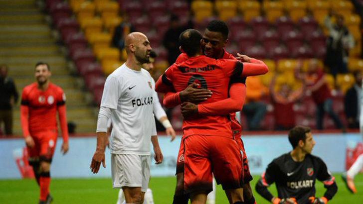 Galatasaray-Karşıyaka maçından kareler G4