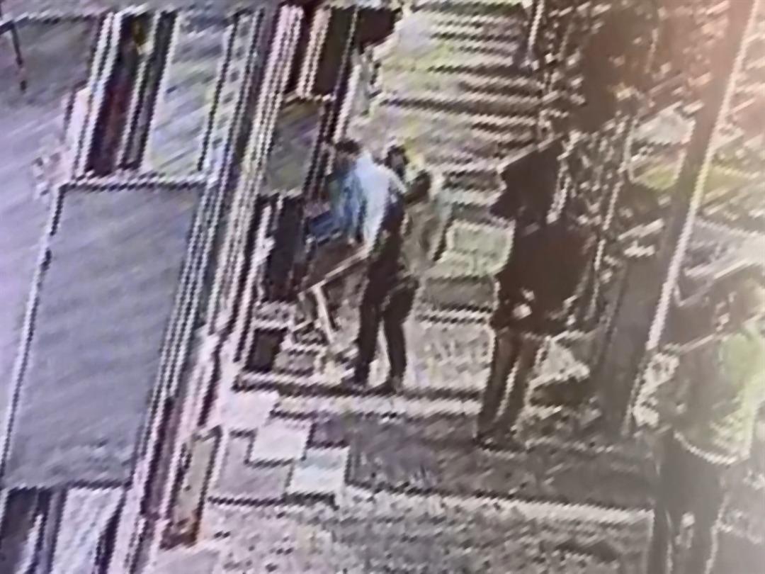 Sultangazi de esnafın malzeme tartışmasında kan aktı; silahla basıp darp ettiler 1