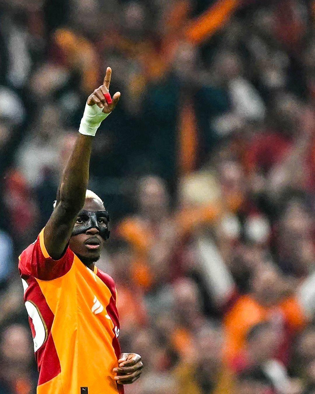 Galatasaray da Victor Osimhen Bodo/Glimt karşısında attığı golle takımını öne geçirdi! Rekor kırarak tarihe geçti... 1