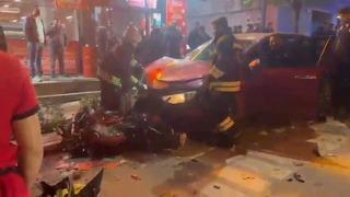 Şerit ihlali sonucu 7 araç birbirine girdi: 2 yaralı