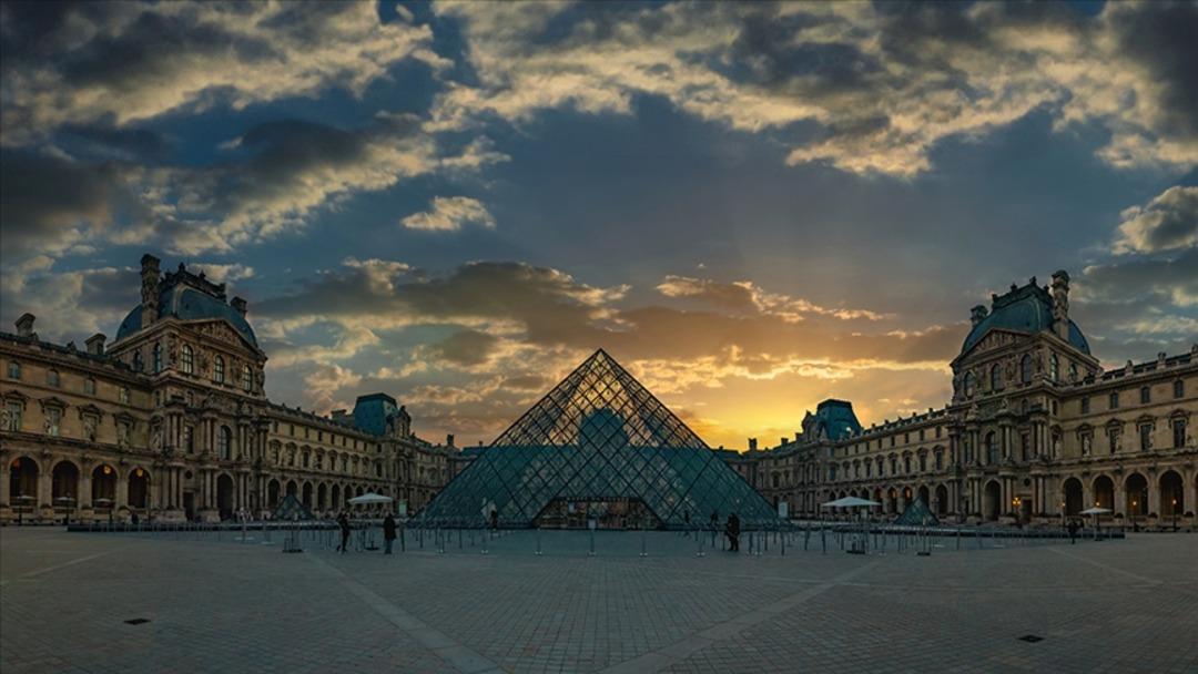 Louvre Müzesi Müdürü Cars: "Büyük bir başarısızlık yaşadık ve bunun  sorumluluğunu kabul ediyorum" - Dünya Haberleri