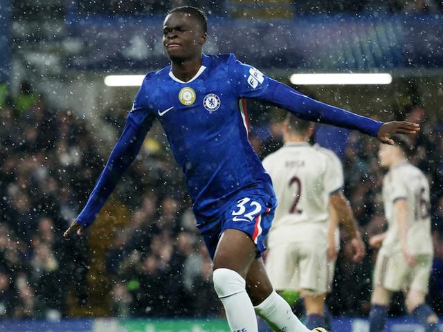 G.Saray'ın rakibi paramparça! -10 averaj, 3 penaltı, 1 kırmızı