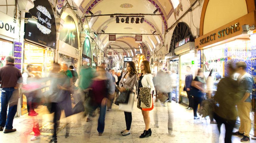 İstanbul'da yeni dönem: 50 cm'den fazla yaklaşamayacaklar, kamera artık zorunlu, kaldırım işgaline 50 lira ceza