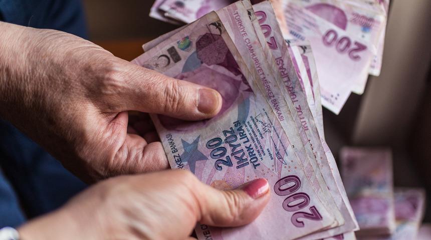 'Yüksek emekli maaşı alacak' Milyonları ilgilendiriyor! Yeni sistemin detaylarını açıkladı