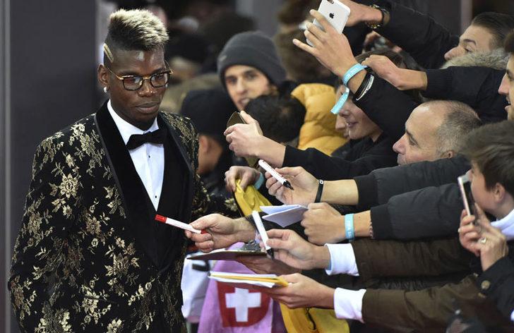 Kırmızı halıda şıklık yarışı! G2