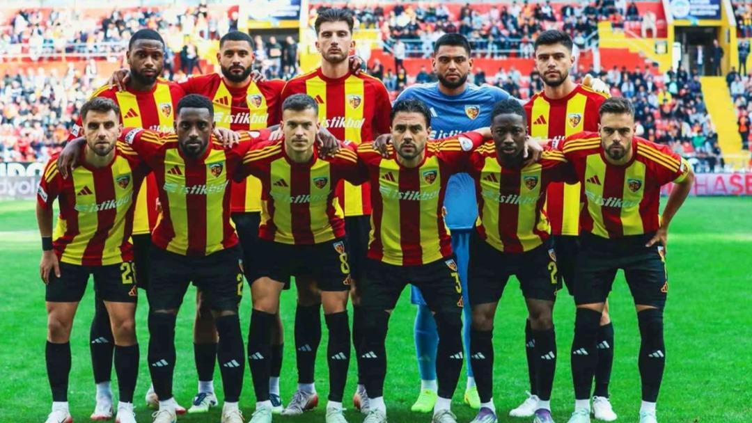 (Özet) Çaykur Rizespor - Mısırlı.com.tr Fatih Karagümrük Maçı Özeti ve Tüm Önemli Anları 3