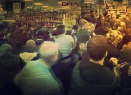 Birbirlerini ezdiler! Bin TL'ye satılan televizyon için izdiham yaşandı