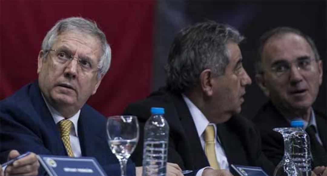 Girişimler başladı! Fenerbah&ccedil;e'ye geri d&ouml;n&uuml;yor...