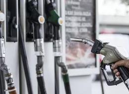 Araç sahipleri dikkat! Motorine büyük zam bekleniyor, tabela yine değişecek (23 Ekim 2025 güncel motorin, benzin ve otogaz fiyatları)