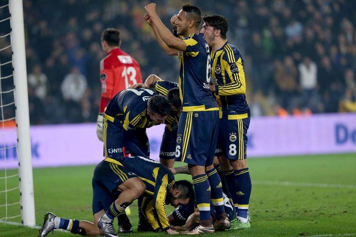 Fenerbahçe-Medicana Sivasspor maçından kareler G5