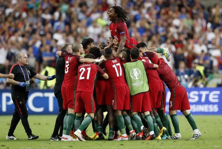 EURO2016 finali (Yazarlar) G1