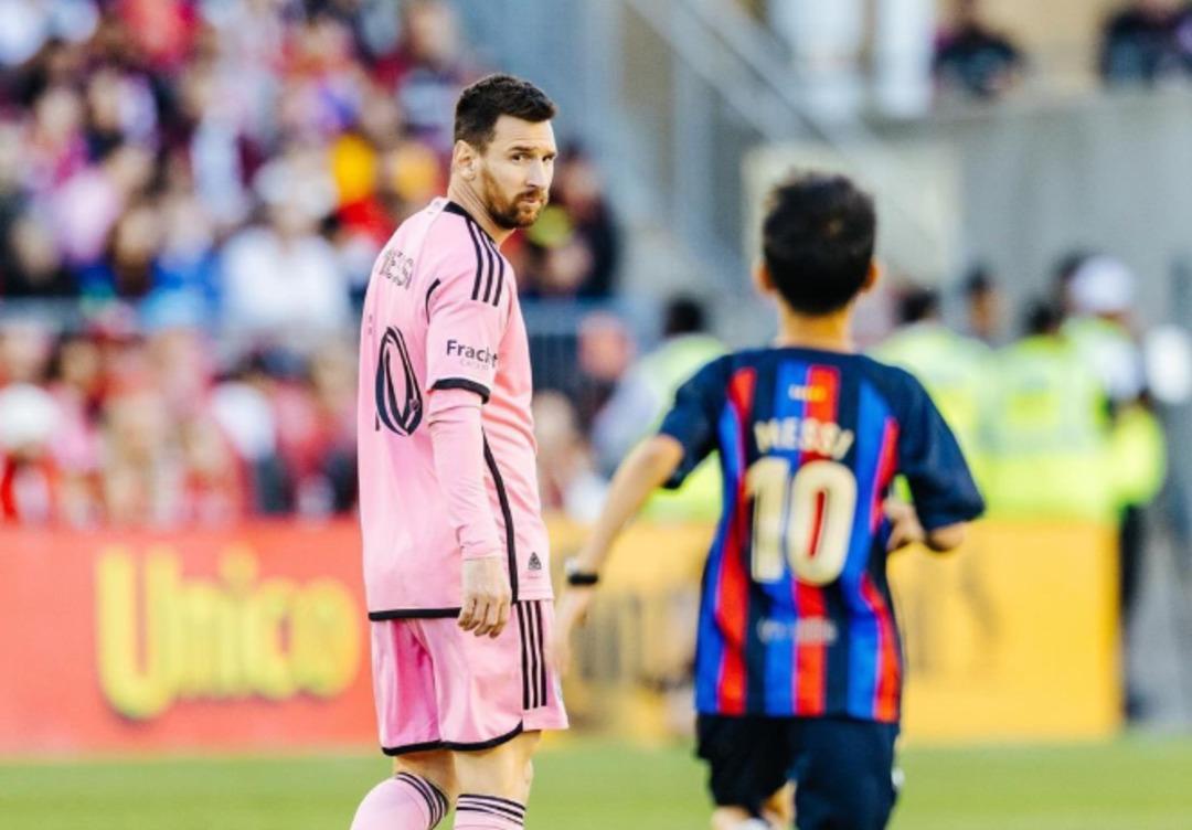 Lionel Messi, Inter Miami ile sözleşmesini 3 yıllığına uzattı! İlk sözleri çok konuşulacak... 2