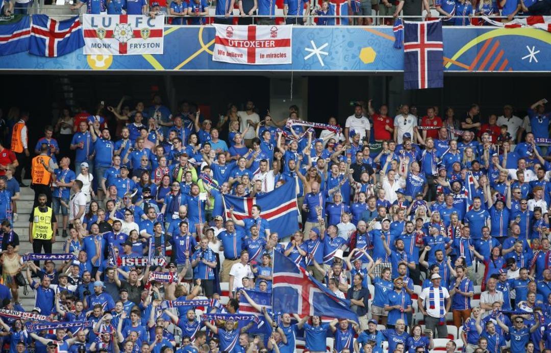 İngiltere - İzlanda taraftarlar