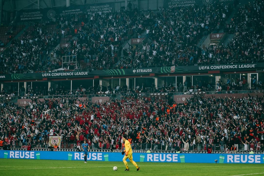 Avrupa kupalarındaki temsilcilerimiz G.Saray, F.Bahçe ve Samsunspor bu hafta 3 te 3 yaptı! Ülke puanı uçuşa geçti... 8