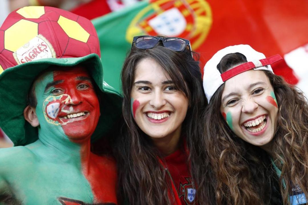 Portekiz - Galler taraftarlar