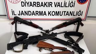 Diyarbakır'da düzenlenen operasyonda silah ve mühimmat ele geçirildi