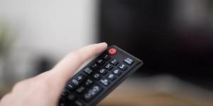 TRT1'in iddialı dizisinde yaprak d&ouml;k&uuml;m&uuml;! Başrol&uuml;n vedası yazıldı 