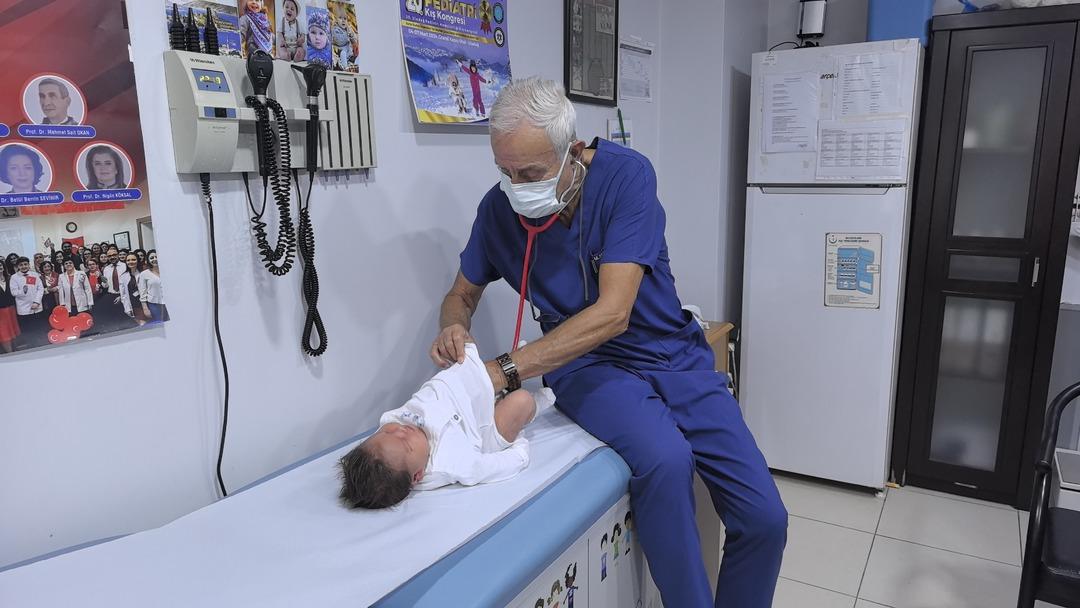 Türkiye deki en büyük bebek: 6 kilo 150 gram doğdu! Avrupa yı geride bıraktı: "Literatüre girmeye aday bir bebek" 6