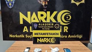 Uyuşturucu ticareti yapan şüpheli tutuklandı