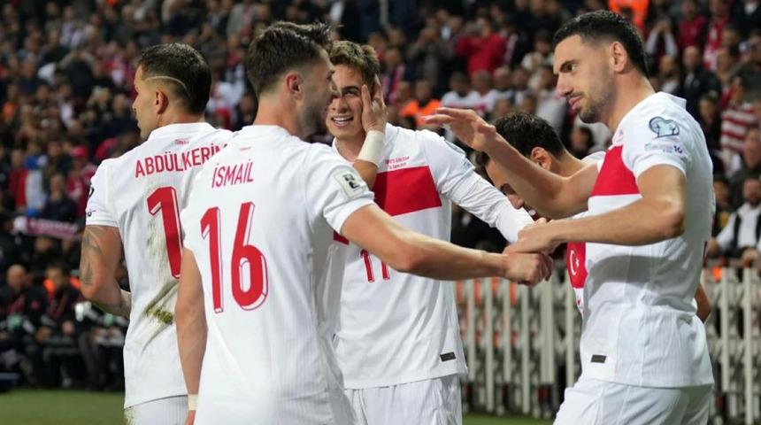 Real Madrid'de gözler Kenan Yıldız transferine çevrildi! Oyuncunun menajerinden olay açıklama! ''Xabi Alonso ille de onu istiyor''