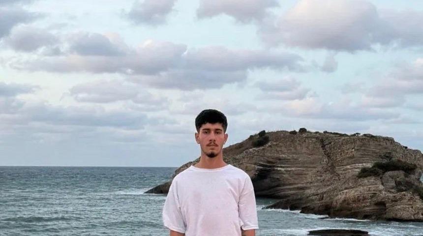 Motosiklet kazası yapan genç sürücü kurtarılamadı