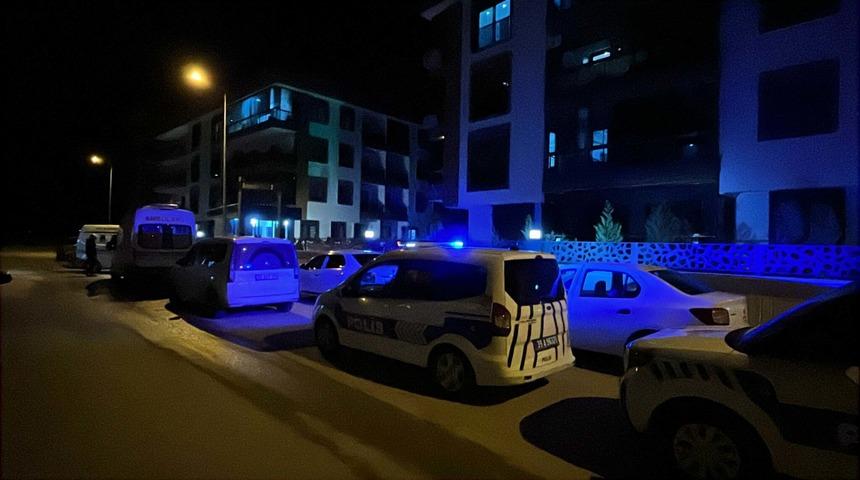 İzmir'de aile katliamı! Anne, baba ve oğulları tabancayla öldürülmüş halde bulundu
