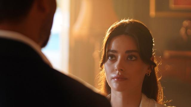 Daha yeni başlamıştı! Aynadaki Yabancı dizisinde flaş gelişme