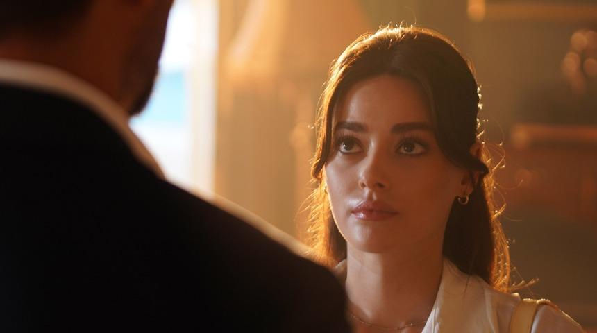 Daha yeni başlamıştı! Aynadaki Yabancı dizisinde flaş gelişme