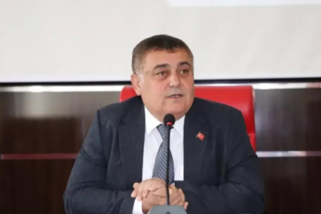CHP den istifa etmişti! Aksu Belediye Başkanı İsa Yıldırım AK Parti ye mi geçiyor? Bizzat duyurdu 1