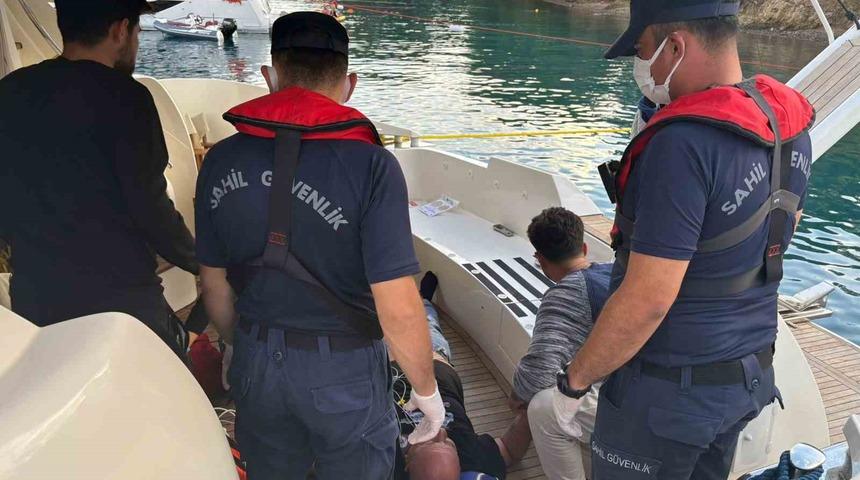 Göcek’te özel teknede rahatsızlanan vatandaş için tıbbi tahliye