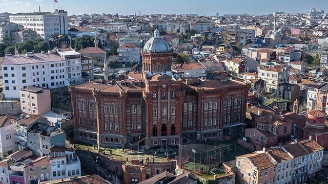 MEB'den yazı geldi! 571 yıllık Fener Rum Okulu boşaltılacak