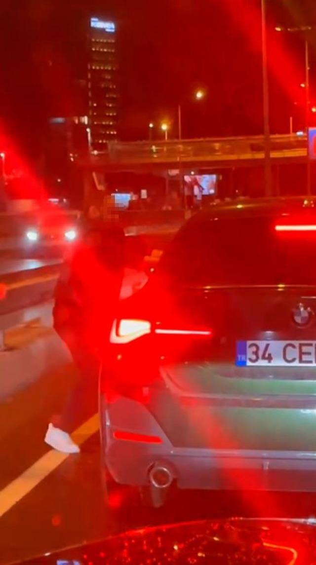 Bakırköy’de bir maganda trafikte tartıştığı kadın sürücüyü böyle darp etti 1