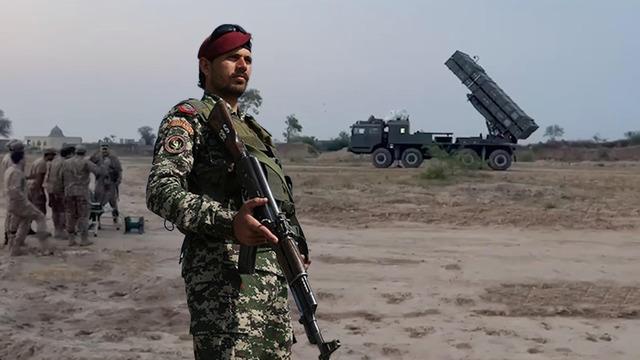 Pakistan'dan Afganistan açıklaması! Açık bir savaşa girme seçeneğimiz var