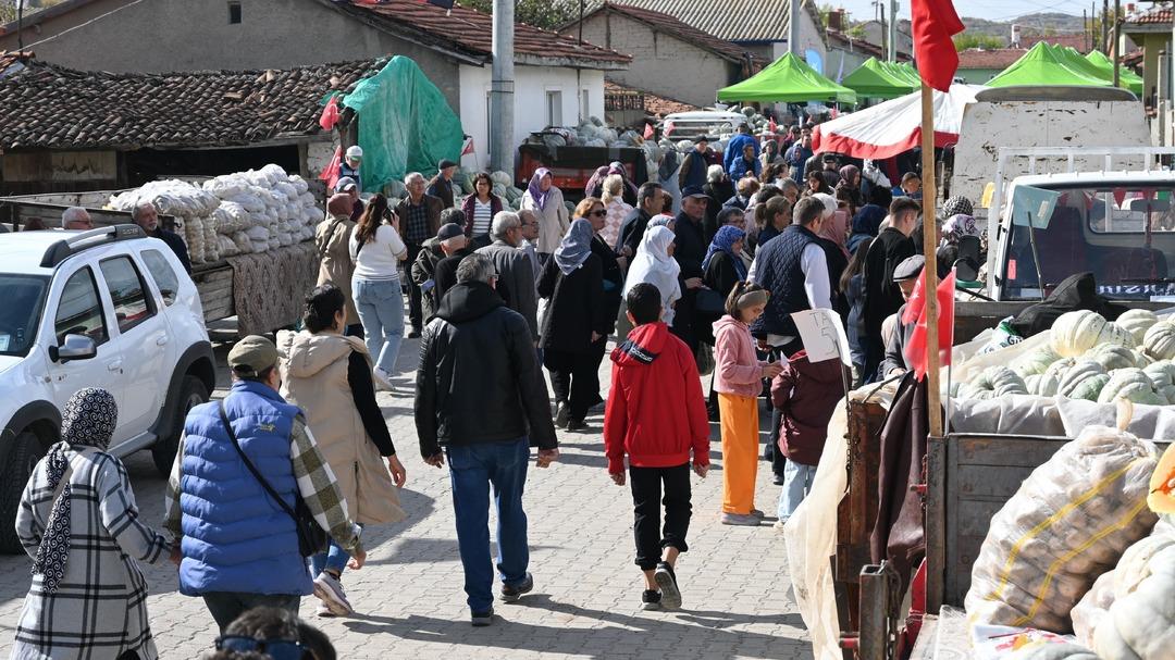 Coğrafi işaretli meşhur bal kabağı panayırı: "Kızılinler in bal kabağını her yer bilir" 2