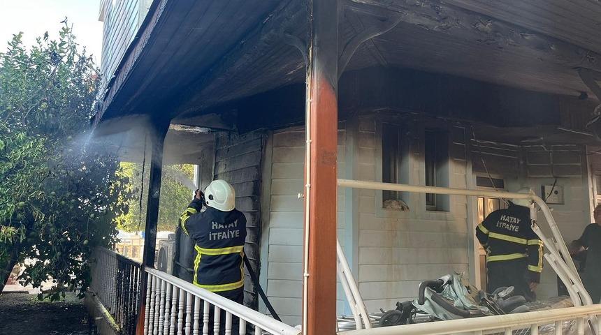 Arsuz’da korkutan yangın