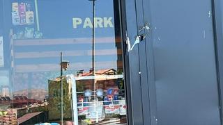 Aynı markete üçüncü defa silahlı saldırı düzenlendi! Saldırganlar o anları kaydetti