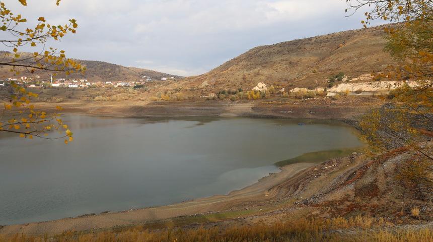 Çankırı'da içme suyunu karşılayan Güldürcek Barajı'nda su seviyesi yüzde 17,25'e düştü