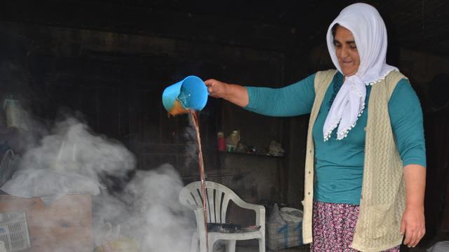 Mesai başladı! 600 TL'ye satıyorlar... İlgi çok