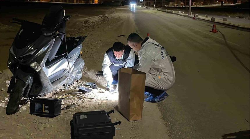 Karaman’da devrilen motosikletin genç sürücüsü ağır yaralandı