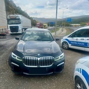 Bozüyük’te aracında ikiz plaka kullanan şahsa ceza