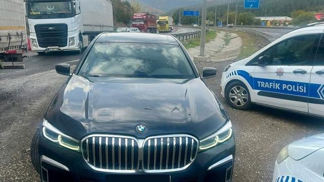 Bozüyük’te aracında ikiz plaka kullanan şahsa ceza