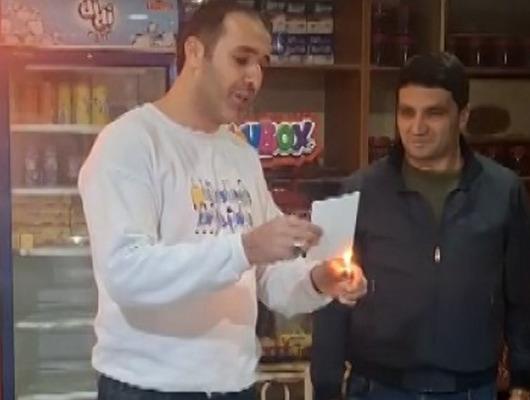 'Mahallenin borcu bitti' Hepsini kapattı, defteri sobada yaktı