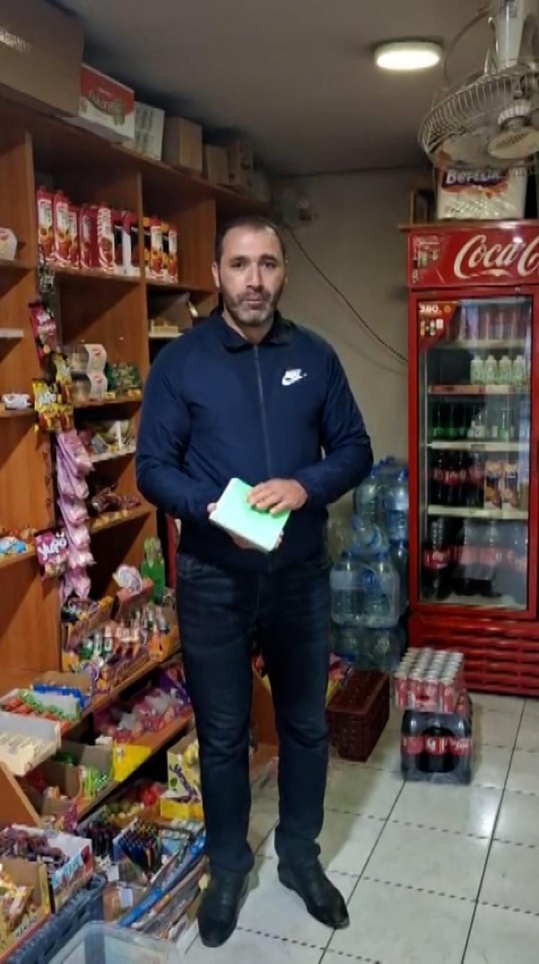 Mahallenin borcu bitti  Hepsini kapattı, defteri sobada yaktı  1 gün sonra aramaya başladılar  1