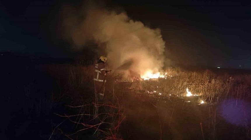 Susurluk’ta arazi yangınına hızlı müdahale