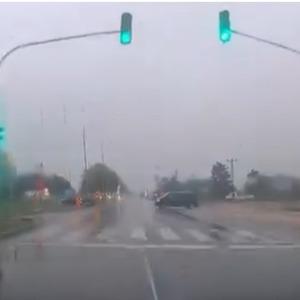 Bolu’da yağışlı havada kaza ucuz atlatıldı