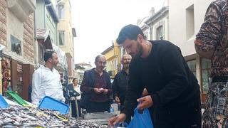 50 TL'ye düştü, poşet poşet aldılar 'Bu kadar ucuz görmedik! Fırsatı kaçırmadım'