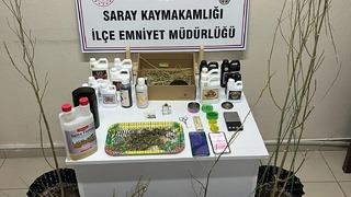 Eve iklimlendirme sistemi kurmuşlar! Tekirdağ'da uyuşturucu ürettikleri iddiasıyla 5 zanlı gözaltına alındı