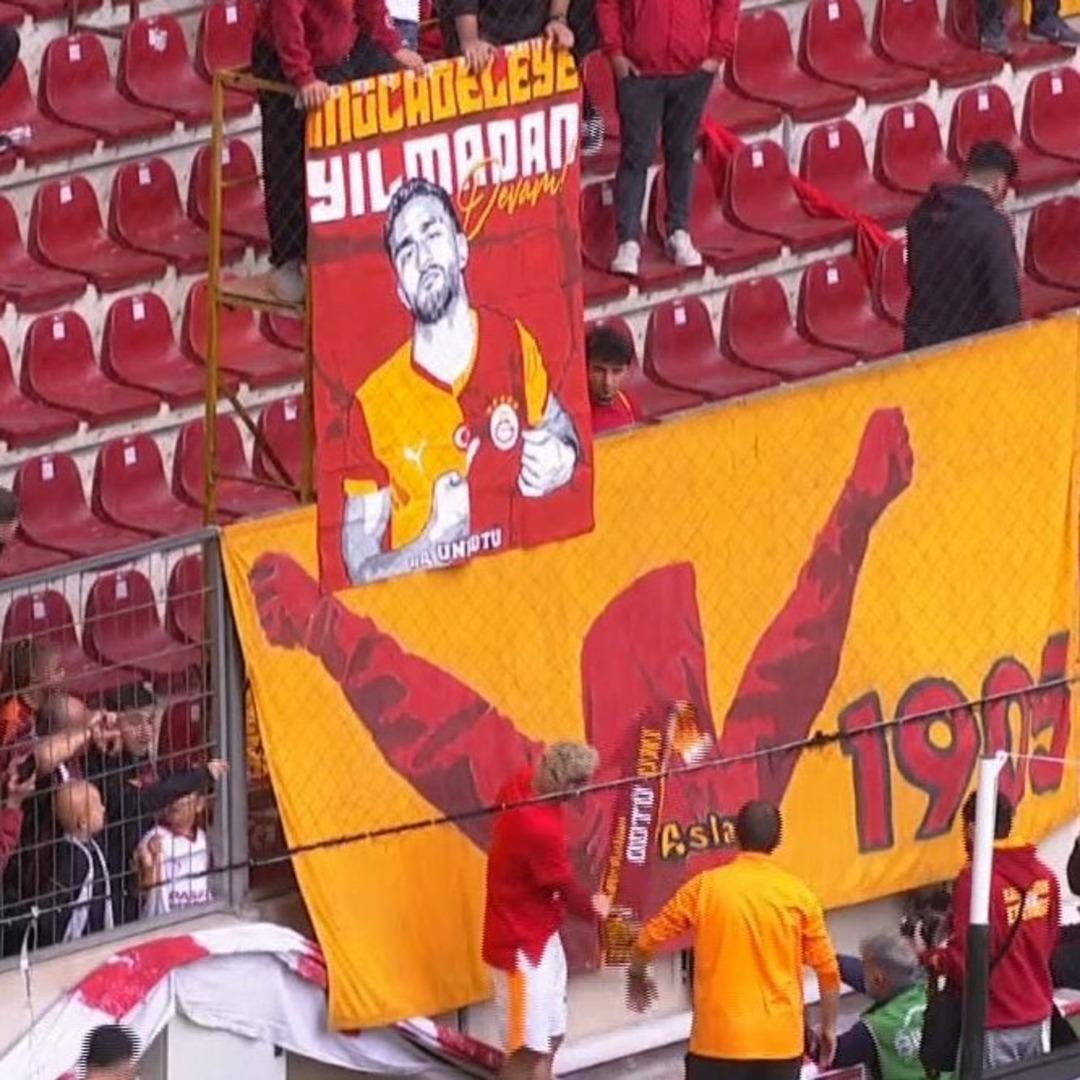 Galatasaray da Göztepe maçı öncesi Barış Alper Yılmaz gelişmesi! Taraftarla arasındaki buzlar eridi, tribünlere çağrıldı... 1